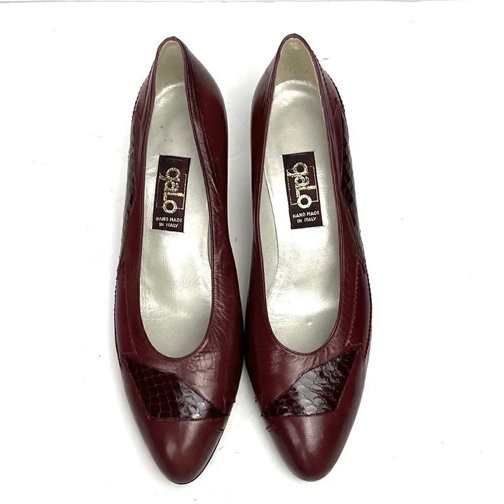 NWOB GALO Italy Classic Leather Burgundy Heels Pumps Shoes size 39 1/2 US 8,5
